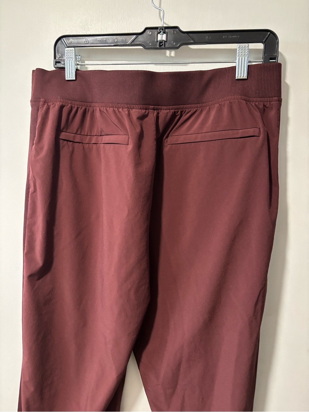 Athleta Brooklyn Ankle Pants Burgundy Red Pull On Mid Rise Size 12 - Picture 6 of 12